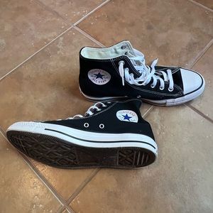 Converse Chuck Taylors Black size 8 in men or 10 in women